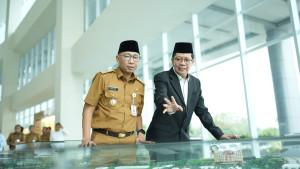 UIN-RIL-BAGIAN-PENTING-Gubernur-Lampung-Rahmat-Mirzani-Djausal578.jpg