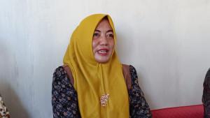 Wirna-Wani-ibu-dari-almarhum-Pratama-Wijaya-Kusuma-Rabu-8-Oktober.jpg