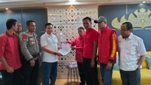 manajemen-Perkebunan-Nusantara-temui-buruh.jpg
