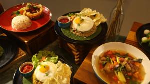 menu-baru-di-akar123.jpgMENU-BARU-AKAR121.jpg