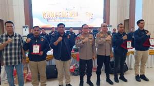 penghargaan-tiga-polres-terbaik.jpg