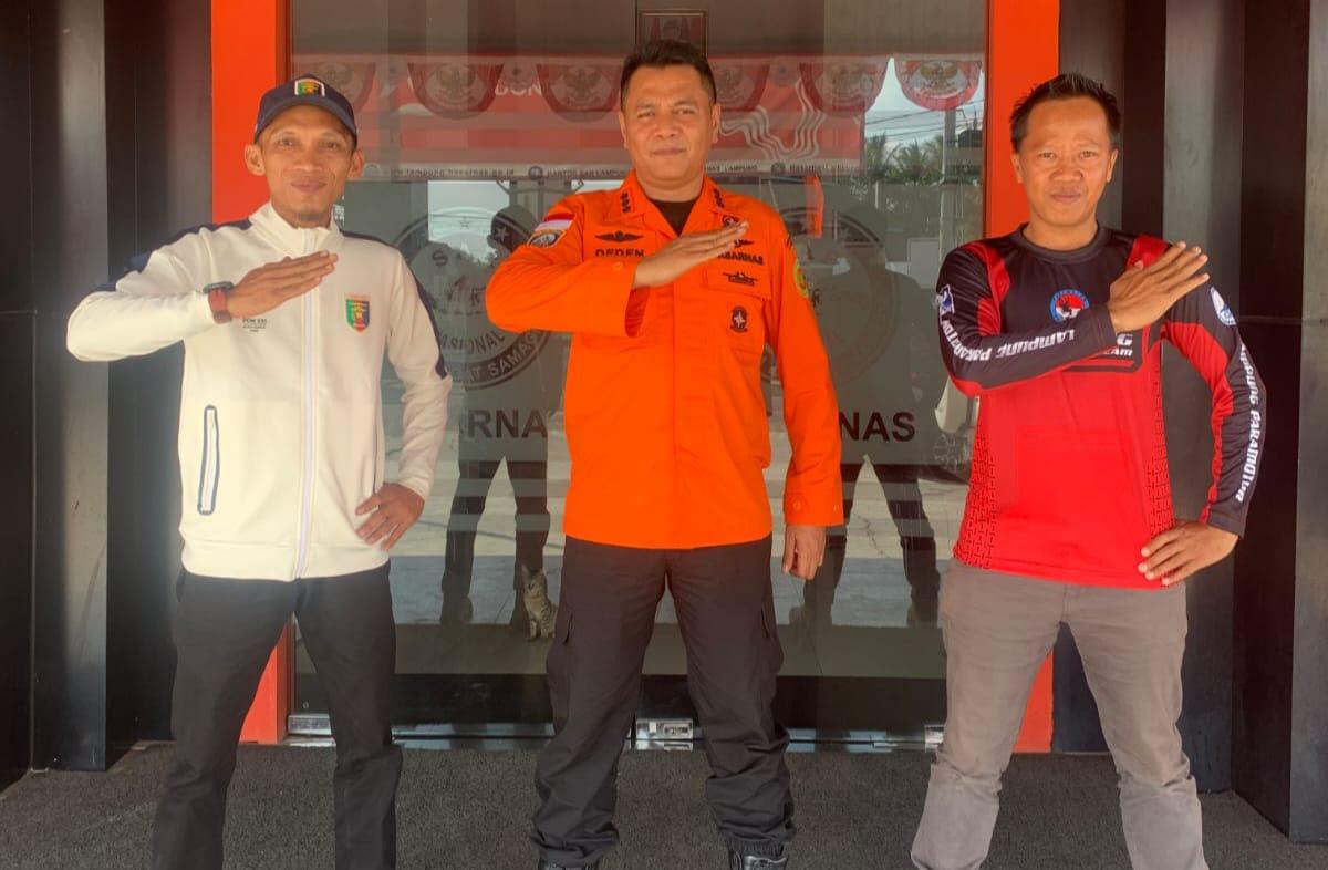 Dua ASN SAR Lampung Targetkan Medali Emas Cabor Paramotor di PON 2024