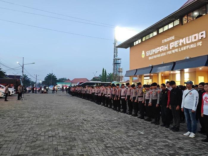 390 Personel Gabungan Amankan Laga Bhayangkara FC vs Persib Bandung di Bandar Lampung