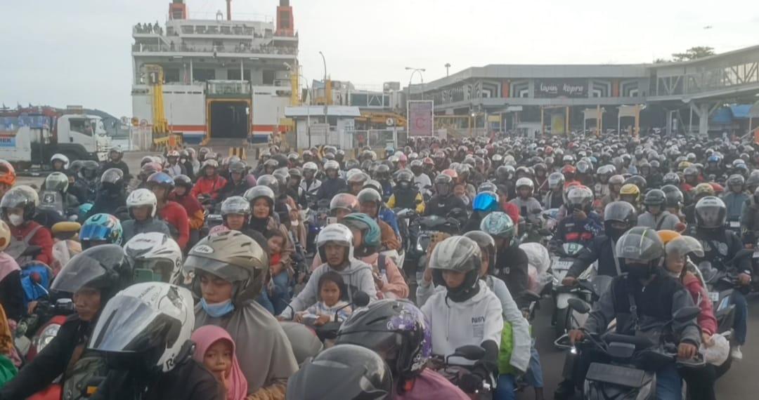 50-persen-pemudik-belum-kembali-ke-Jawa.jpg