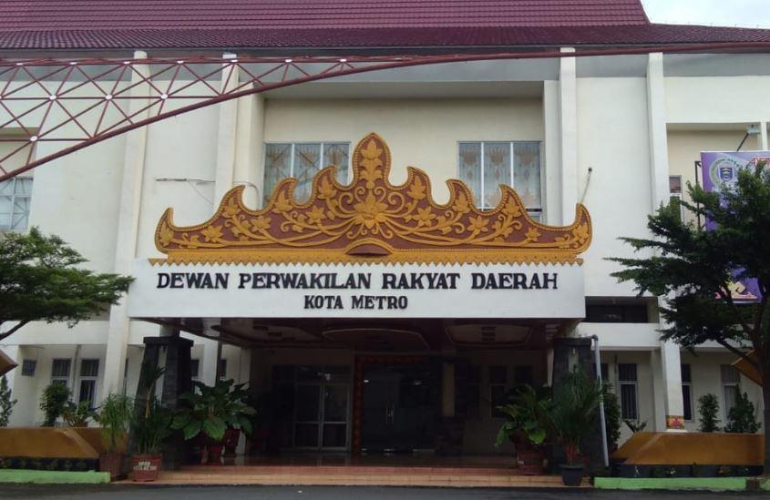 6-Nama-Caleg-Lolos-DPRD-Kota-Metro-Dapil-4-Hasil-Rekapitulasi-KPU.jpg