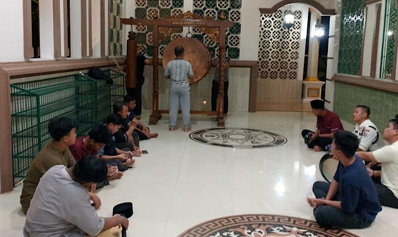 Rektor Apresiasi Khusus Mahasiswa Teknokrat yang Semangat Takbiran Momen Idul Adha