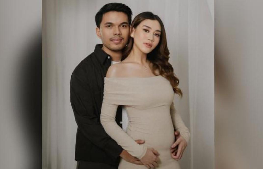 Aaliyah Massaid Masuki Usia Hamil 4 Bulan Saat Umrah Bareng Thariq Halilintar