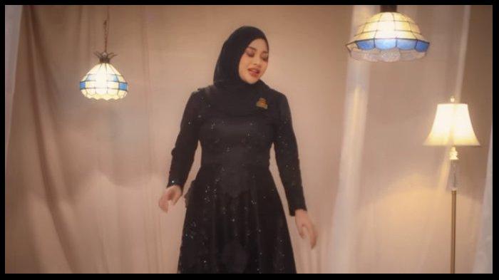 Aurel Hermansyah Ditinggal Atta Halilintar Bekerja, 'Kok Aku Sendiri?'