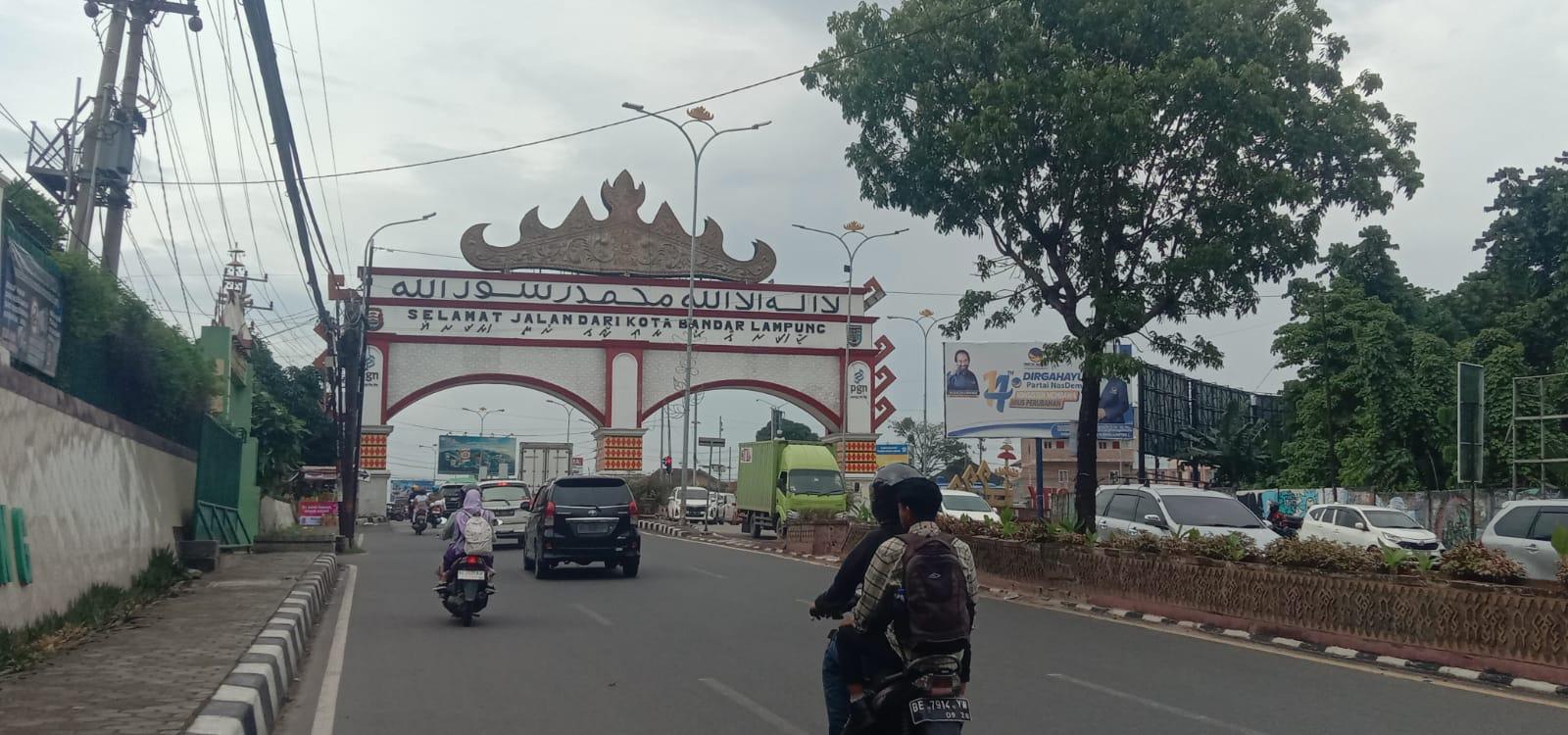 BMKG-memprediksi-cuaca-di-Lampung-hujan-ringan-hingga-disertai-petir.jpg