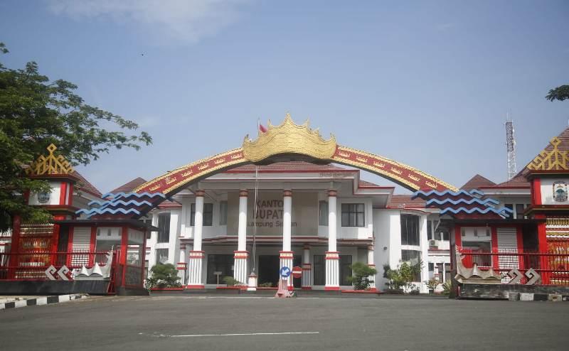 Rawan Aksi Kriminalitas, Bupati Akan Perbaiki Lampu PJU di Lingkungan Pemkab Lampung Selatan