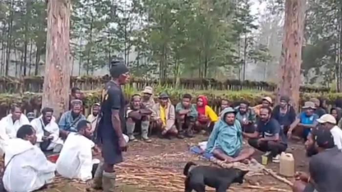 Detik-detik-Benda-Diduga-Bom-Meledak-Saat-Evakuasi-Jenazah-7-Orang-Jadi-Korban.jpg