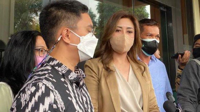 Resmi Bercerai dari Jonathan Frizzy, Dhena Devanka Dapatkan Hak Asuh Anak