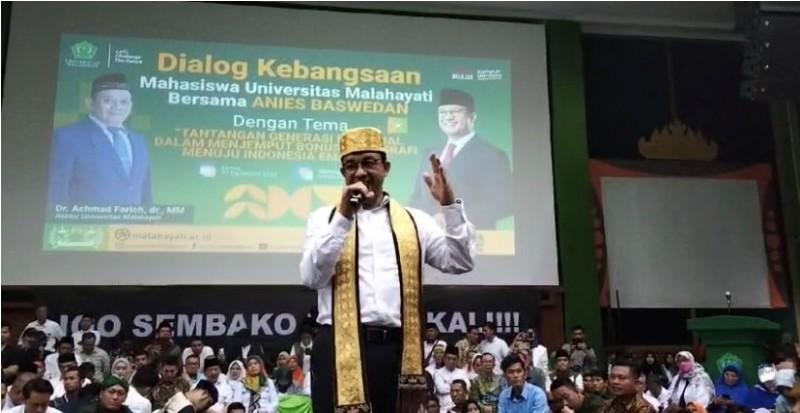 Dialog-Anies-Baswedan-dengan-mahasiswa-Malahayati-singgung-kesejahteraan-guru.jpg