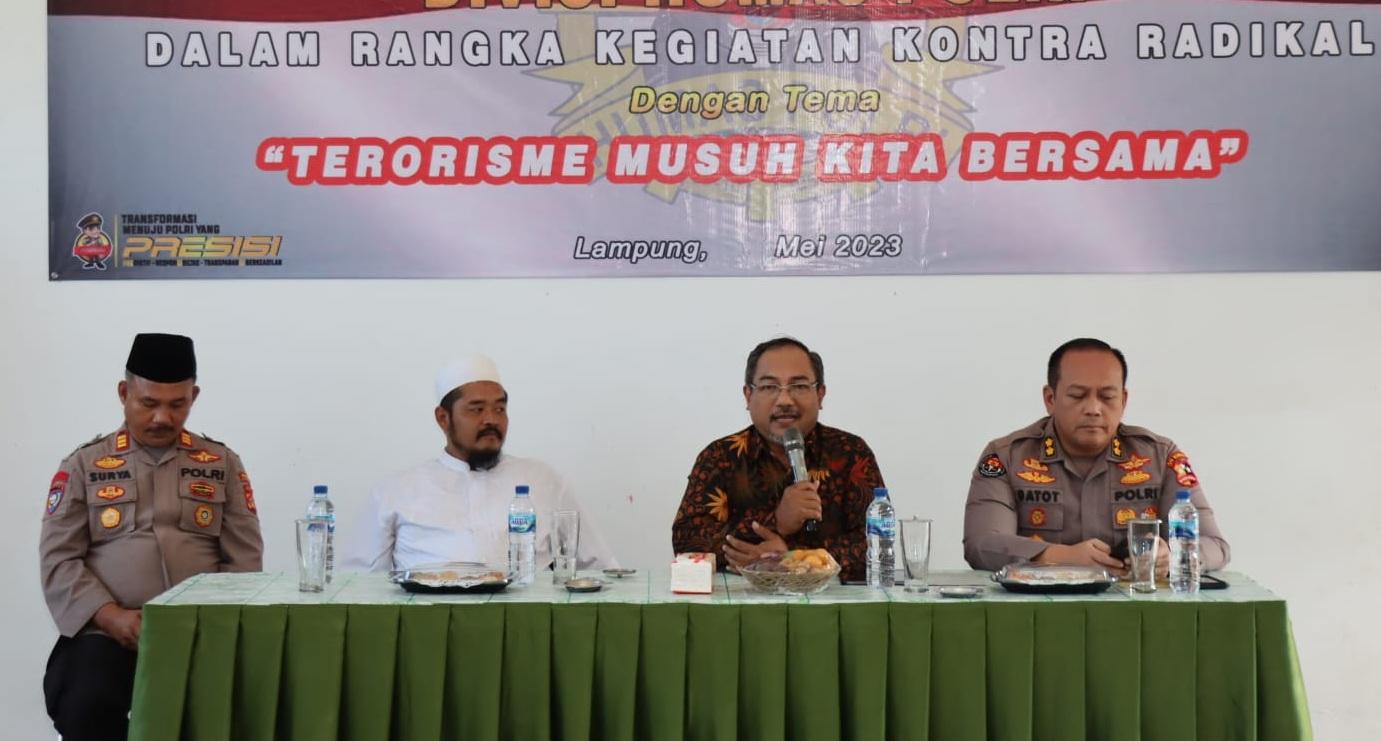 Divhumas Polri Kunjungi Ponpes Darussalamah, Wilayah Hukum Polres Lampung Timur Polda Lampung