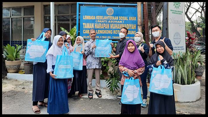 Donasi Pembaca “Kompas” untuk Semangat Anak Panti Asuhan di Bandung