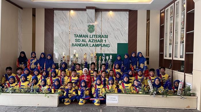 Langganan Juara, Drumband SD Al Azhar 1 Bandar Lampung Disiplin Latihan hingga Petang