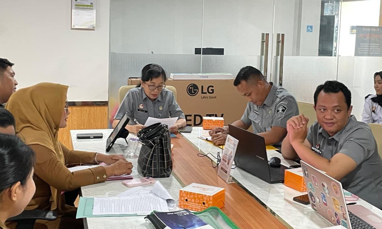 Kanwil Kemenkum Lampung Harmonisasi Ranperbup Pesisir Barat