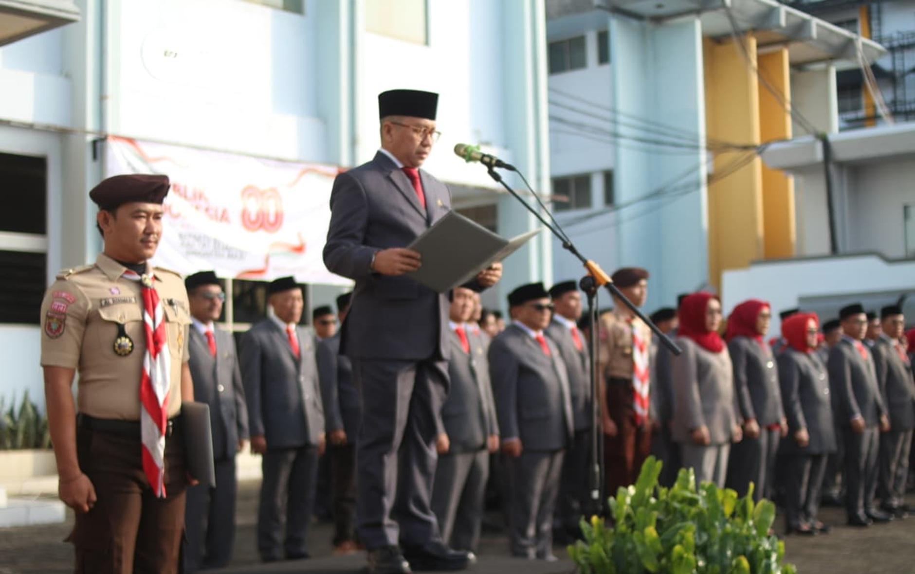 Rektor UBL Ajak Civitas Akademika Isi Kemerdekaan dengan Karya Nyata