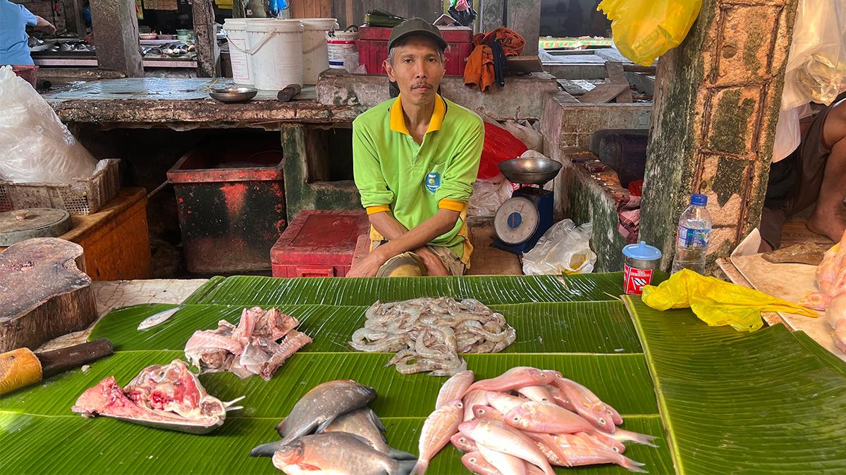 Harga Ikan Layang Tembus Rp50 Ribu per Kilogram di Pasar Modern Raden Inten - Tribunlampung.co.id