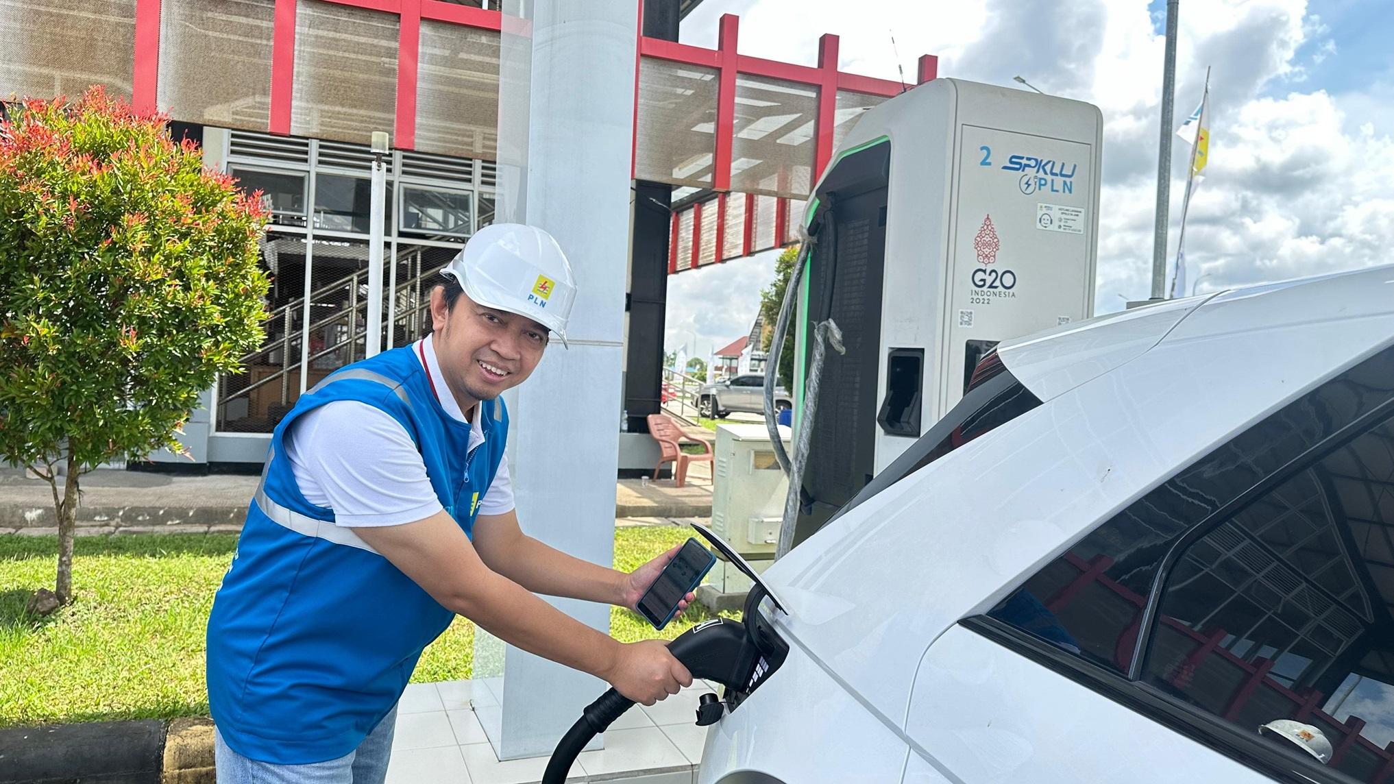 GM PLN Lampung Pantau Langsung Posko Mudik dan SPKLU Hingga H-1, Pastikan Siap Layani Masyarakat