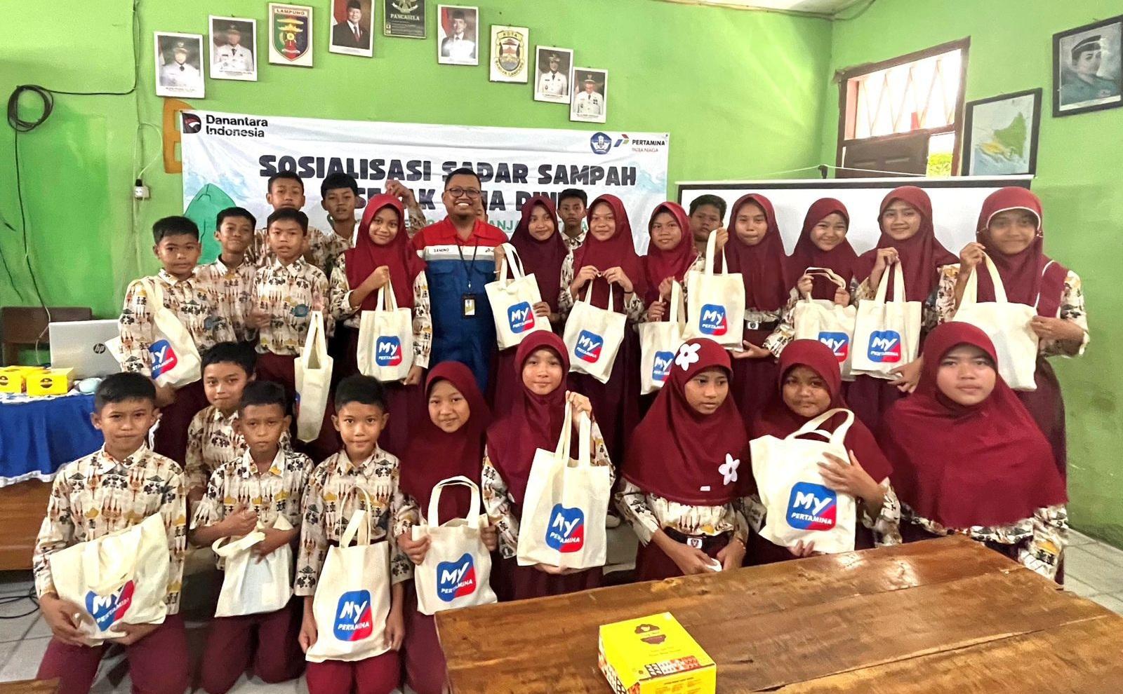 Pertamina Sumbagsel Ajak Siswa SD di Lampung Jadi Agen Perubahan Kebersihan Lewat SIGAP