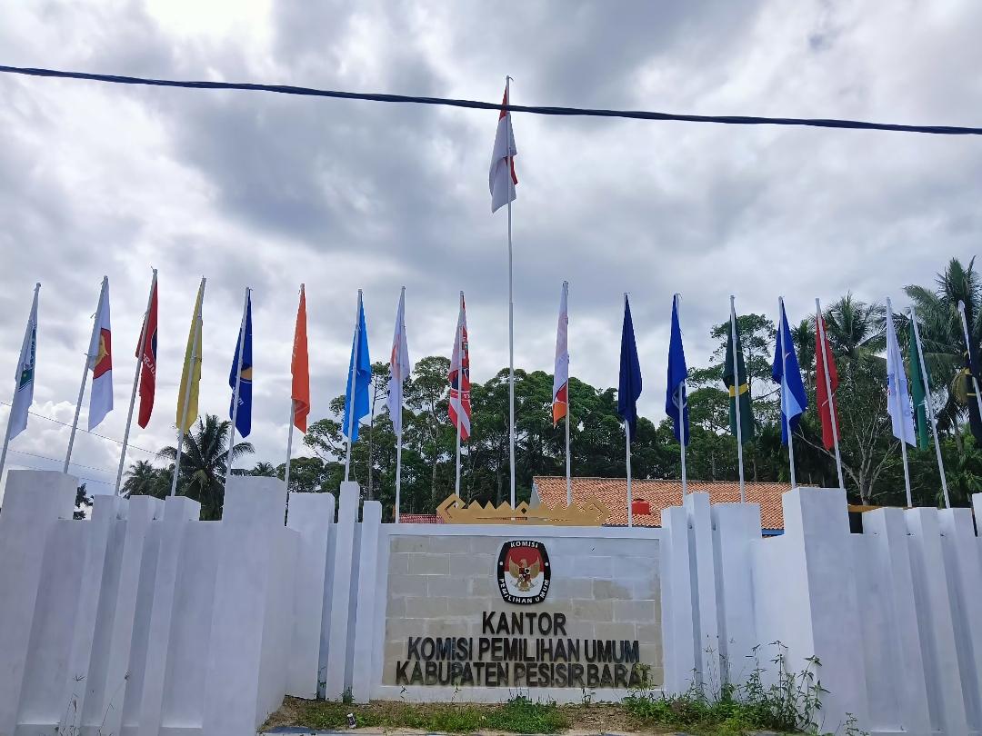 KPU Pesisir Barat Beberkan Persyaratan Pendaftaran Paslonkada pada Pilkada 2024