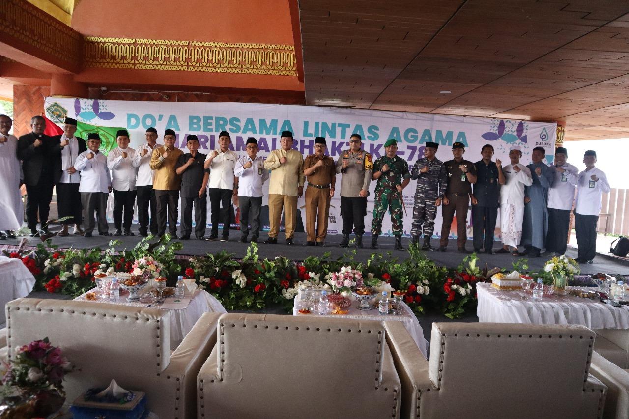 Gubernur Lampung Apresiasi Doa Bersama Lintas Agama yang Digelar Kemenag Lampung di Menara Siger