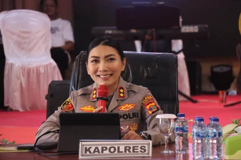 Kapolres-Lampung-Timur-AKBP-Heti-Patmawati.jpg