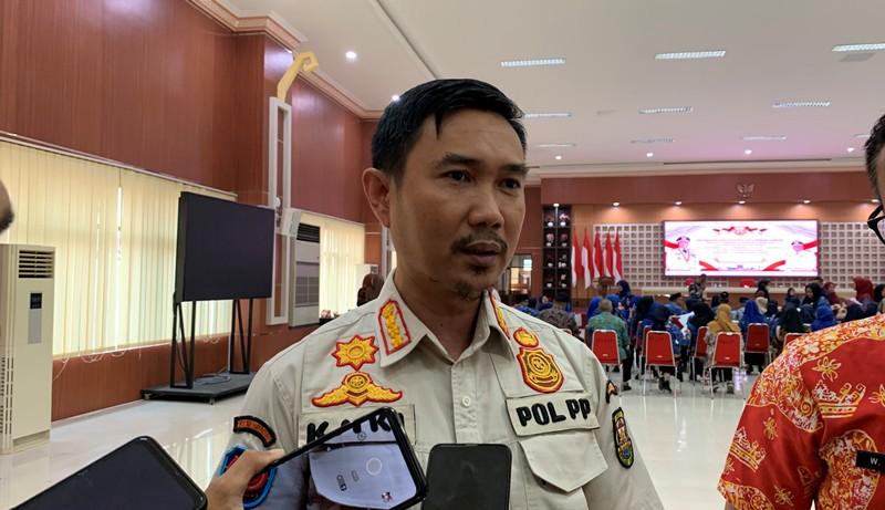 PKL Kembali Jualan di Jalan Pisang, Satpol PP Lakukan Pengamanan 24 Jam