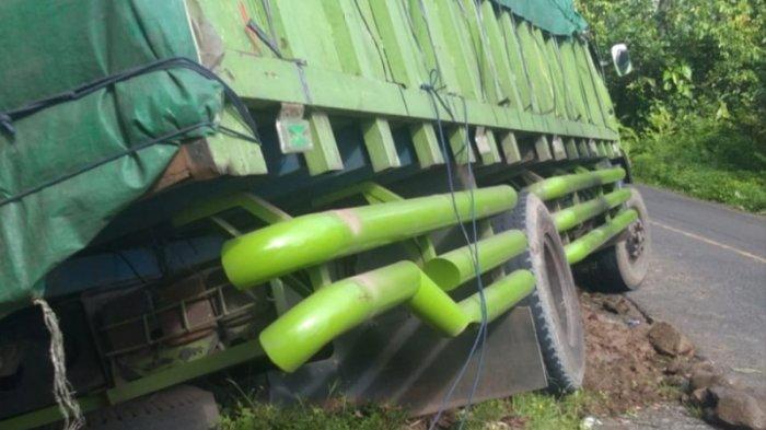 Kecelakaan Maut Libatkan Truk Fuso dan MX King di Sanggau, 1 Meninggal 1 Luka-luka - Tribunlampung.co.id