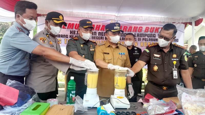 Kejari Bandar Lampung Musnahkan 57 Kg Sabu hingga Narkotika dari 217 Perkara Inkrah