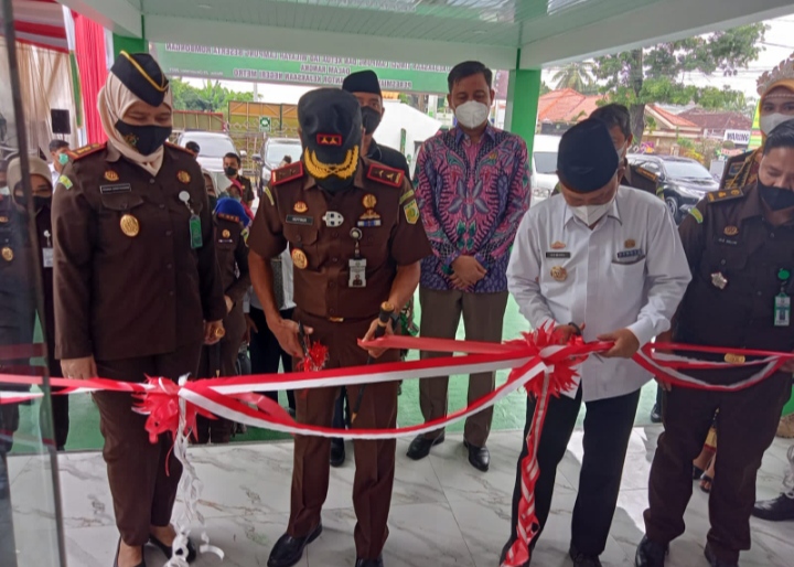 Kejari-Metro-Resmikan-Gedung-Baru-Kejati-Lampung-Minta-Tingkatkan-Kinerja.jpg
