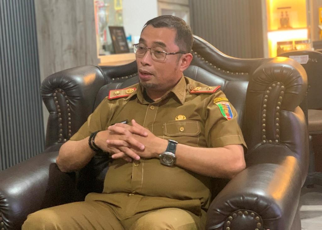 Kepala-Dinas-Pariwisata-dan-Ekonomi-Kreatif-Lampung-Bobby-Irawan-990.jpg