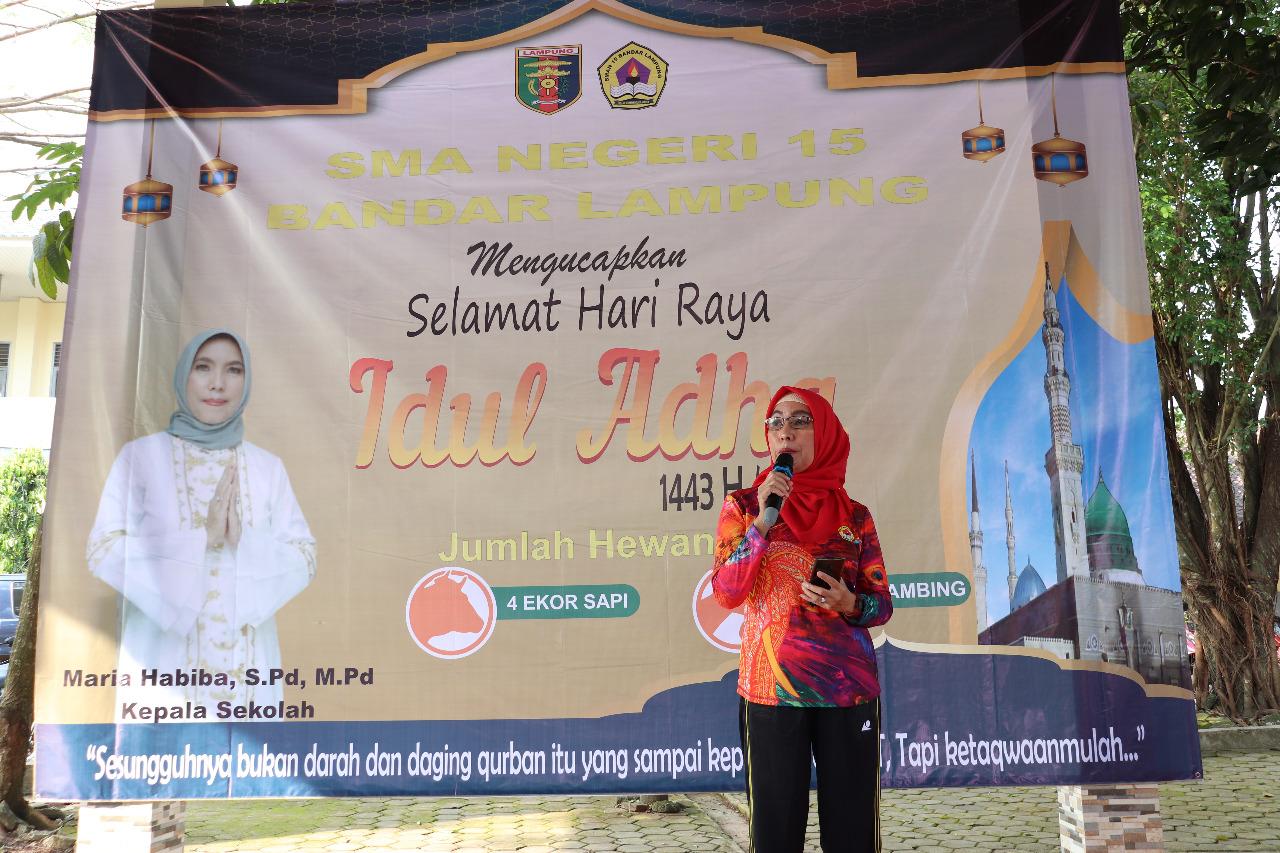 SMAN 15 Bandar Lampung Sembelih 9 Hewan Kurban Hasil Partisipasi Guru dan Staf Sekolah - Kepsek.jpg