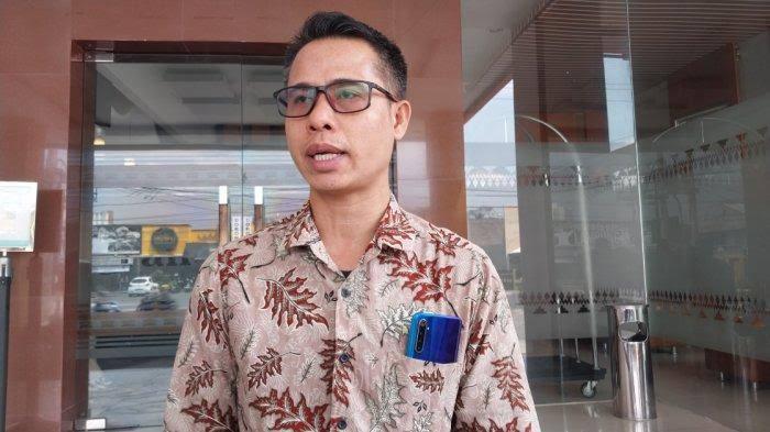 Ketua-Bawaslu-Bandar-Lampung-Apriliwanda-ungkap-13-temuan-selama-coklit.jpg