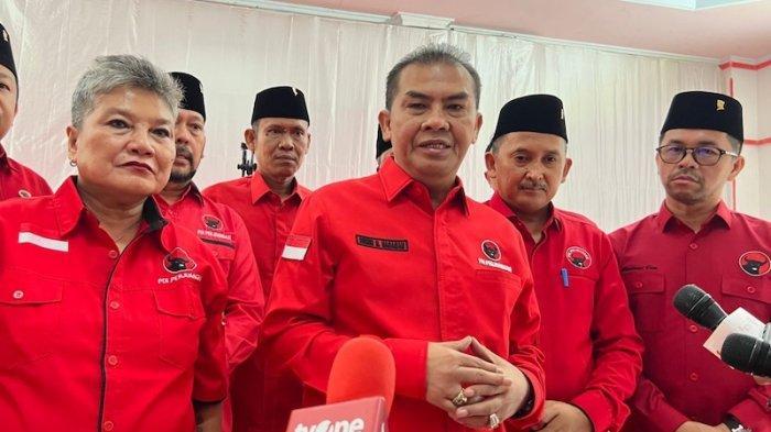 PDIP Santai Tanggapi Survei Elektabilitas Ganjar Vs Prabowo
