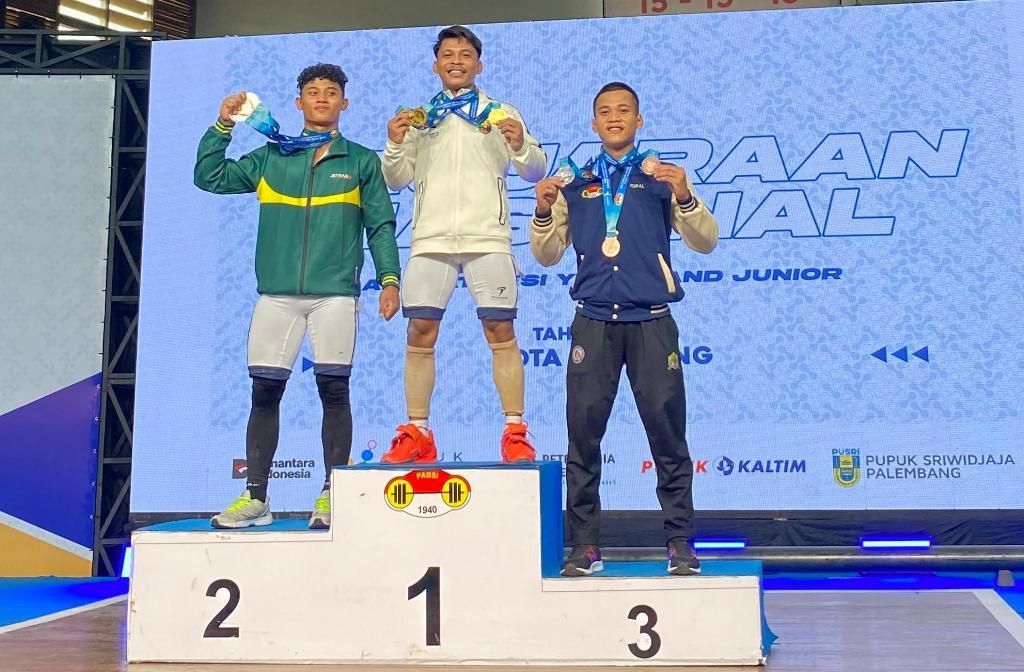 Lifter-Lampung-Husni-raih-3-emas-Kejurnas-Angkat-Besi.jpg