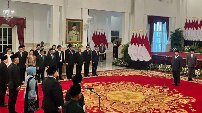 MENTERI-BARU-Presiden-Prabowo-resmi-melantik-Prof-Brian-Yuliarto.jpg