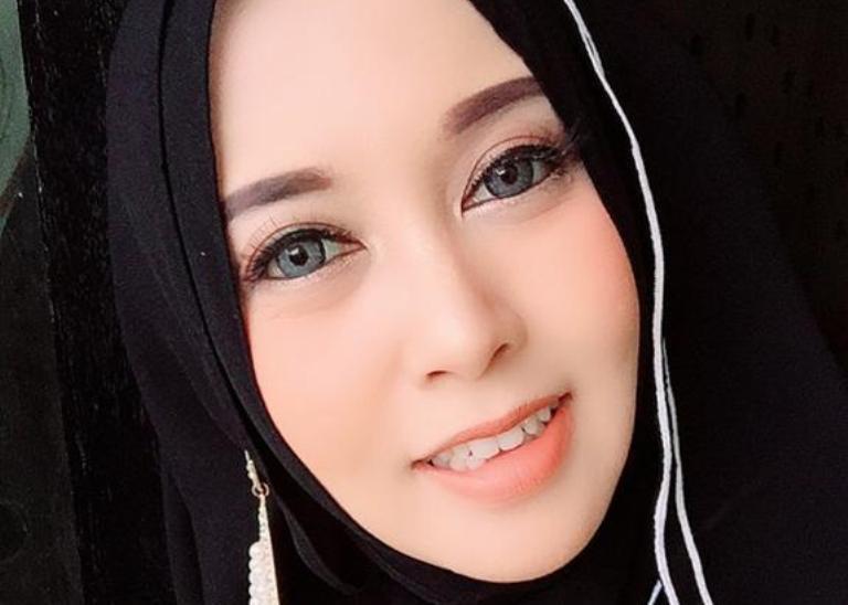 MUA-Lampung-Nurina-Tyagita-yang-merupakan-Owner-Neikey-Makeup.jpg