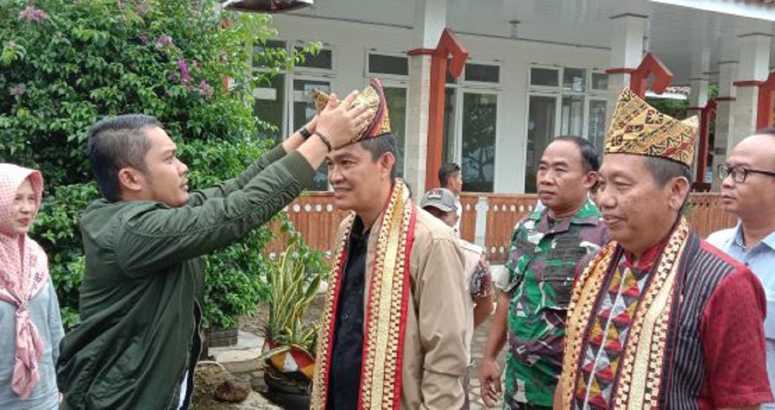 Masyarakat Diajak Awasi Pilkada dalam Deklarasi Kampung Pengawasan Partisipatif Bareng Bawaslu - Masyarakat-Tanggamus-diajak1.jpg