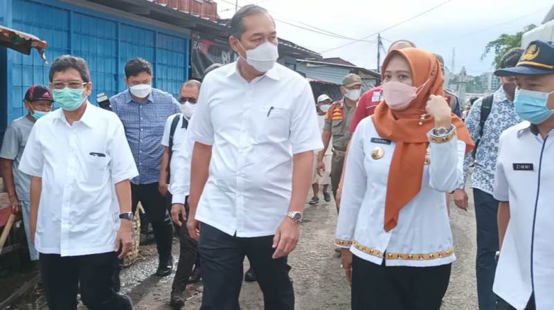 Mendag M Lutfi: Saya Akan Normalkan Stok Minyak di Lampung