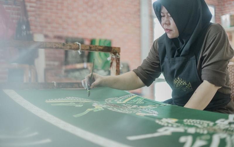 Mulai Pulih, Omset Batik Siger Lampung Tembus Rp 100 Juta per Bulan