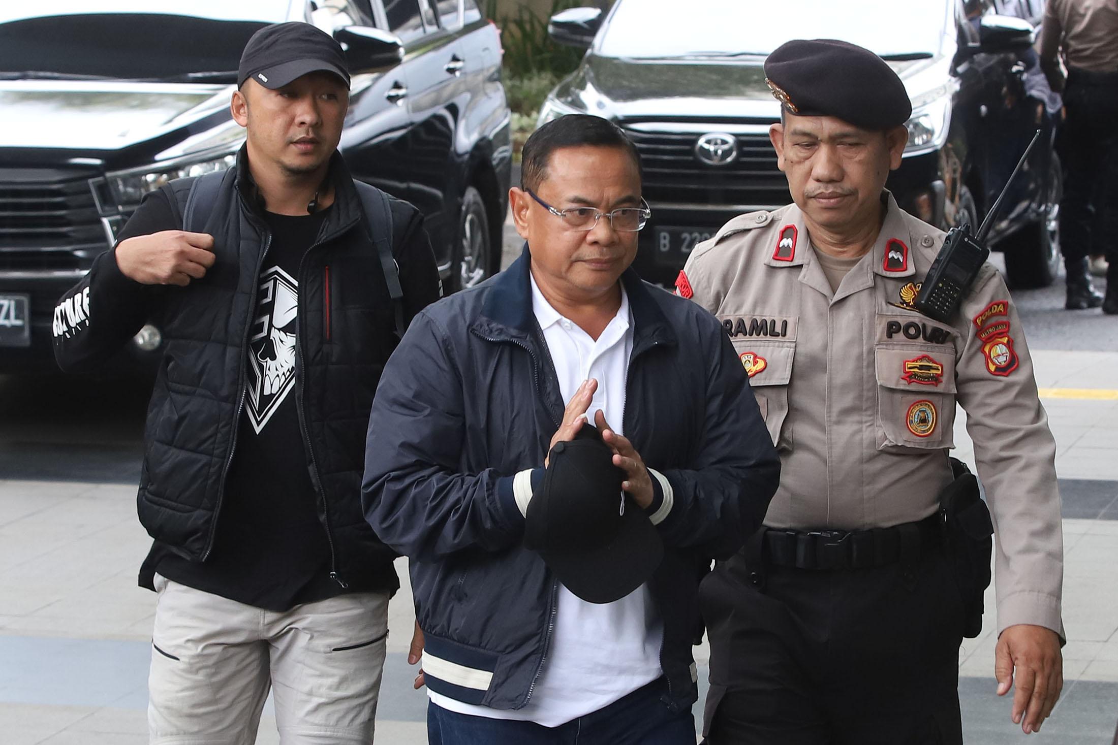 OTT-KPK-Bupati-Pati-Sudewo-tiba-di-gedung-Komisi.jpg
