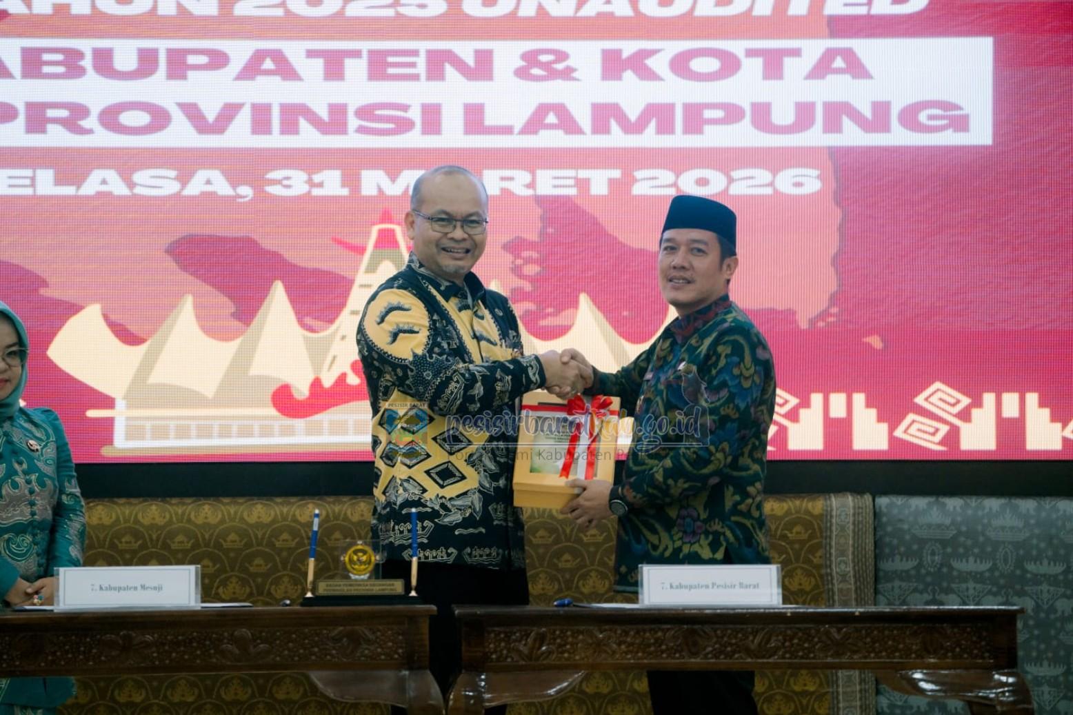 Bupati Pesibar Serahkan LKPD Unaudited ke BPK, Siap Ikuti Tahapan Pemeriksaan