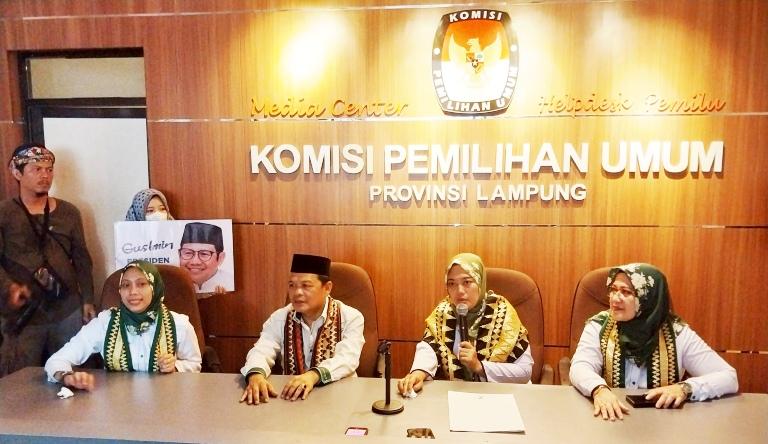 PKB-Lampung-daftar-ke-KPU-Lampung.jpg