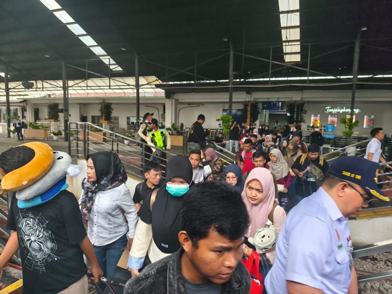 PT KAI Tanjungkarang Sediakan 58.176 Tiket Saat Nataru