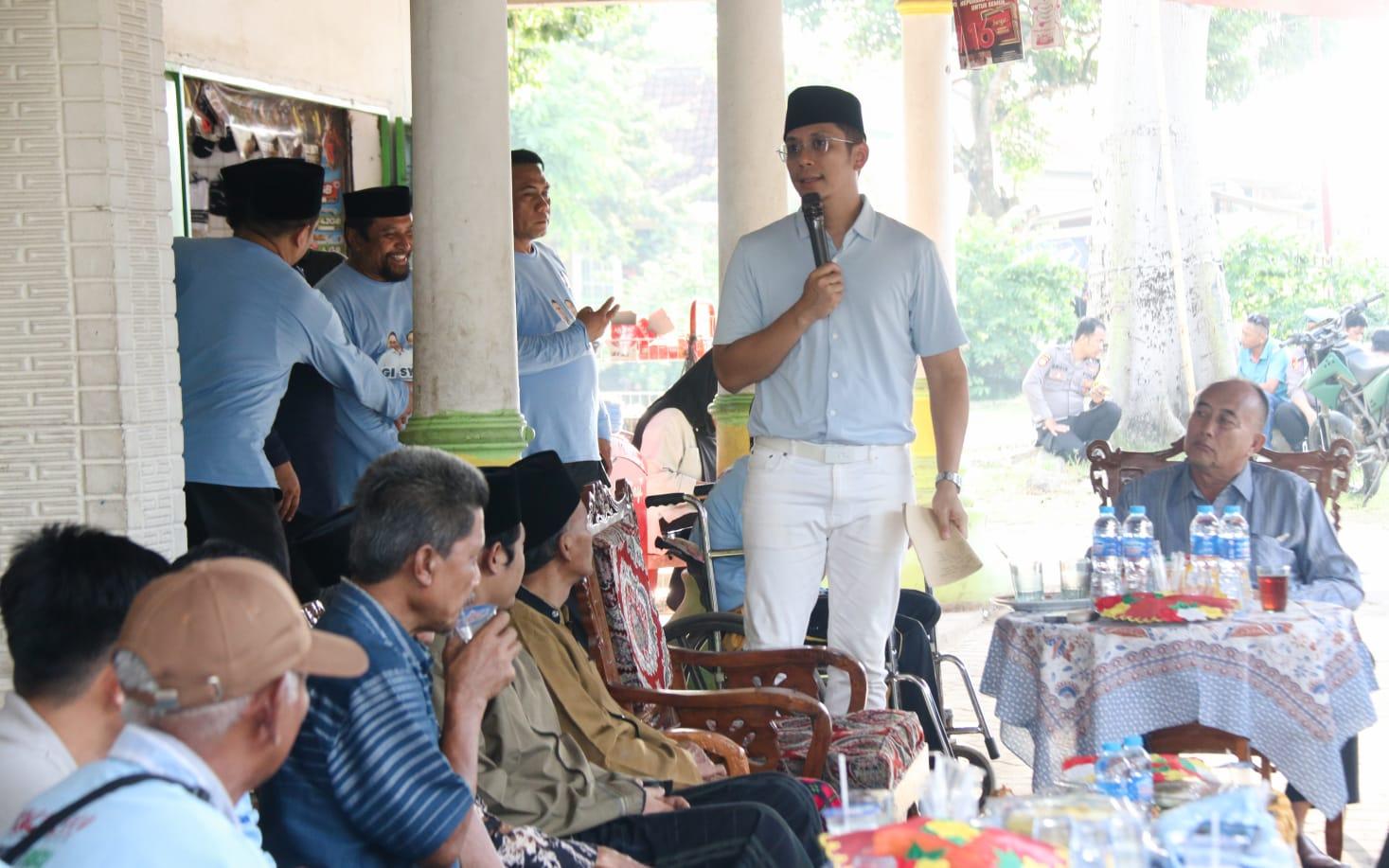 Peduli Pendidikan, Egi-Syaiful Siapkan 100 Beasiswa Tahunan untuk Anak Lamsel