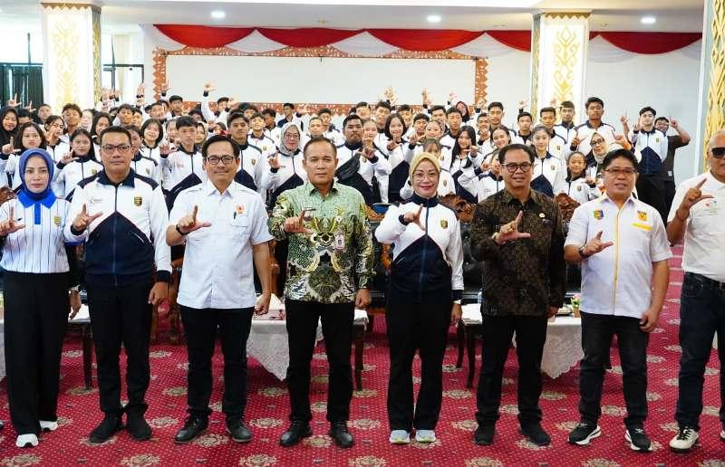 Pelepasan-116-atlet-Lampung-menuju-gelaran-Popnas.jpg