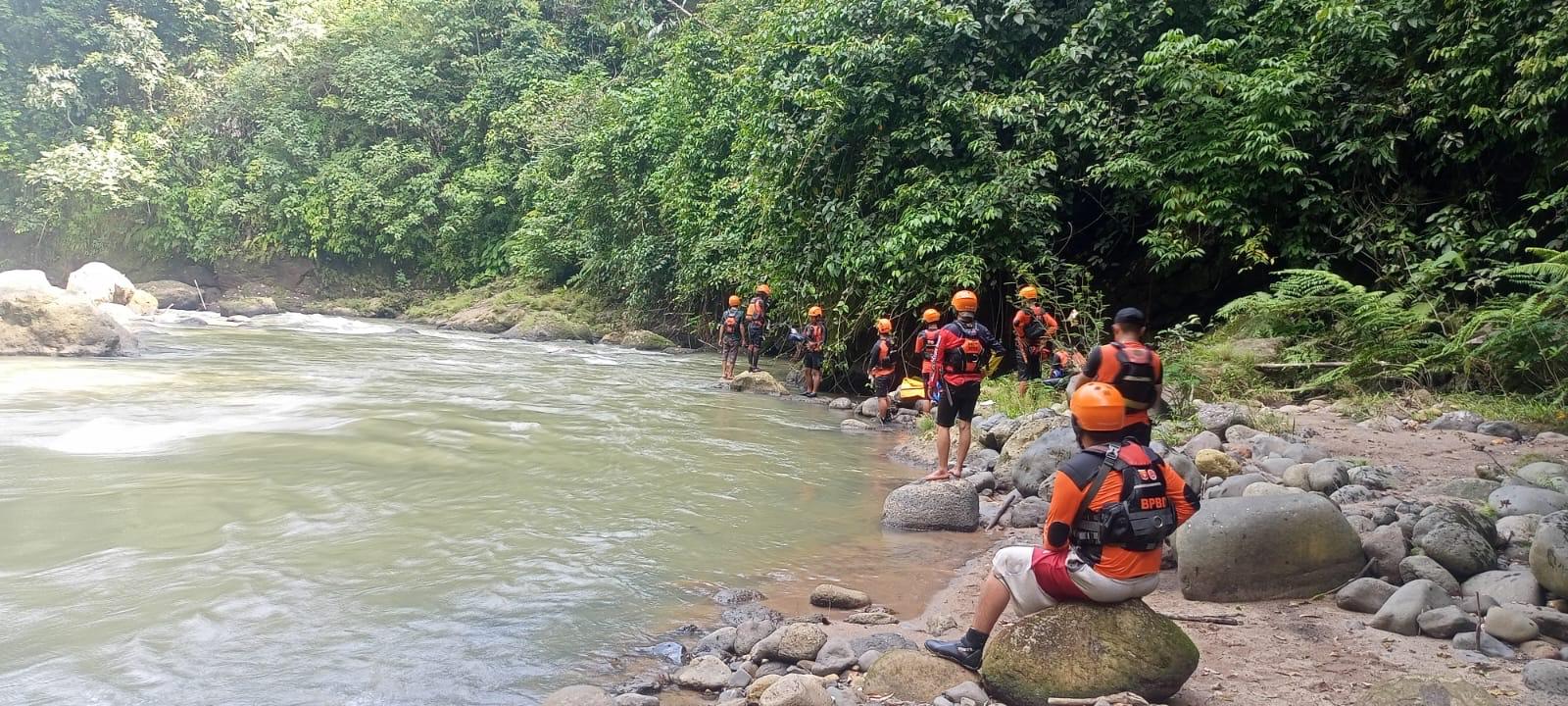 Pemancing-berinisial-MA-ditemukan-meninggal-dunia-dari-titik-tenggelamnya-di-sungai-Semuong.jpg