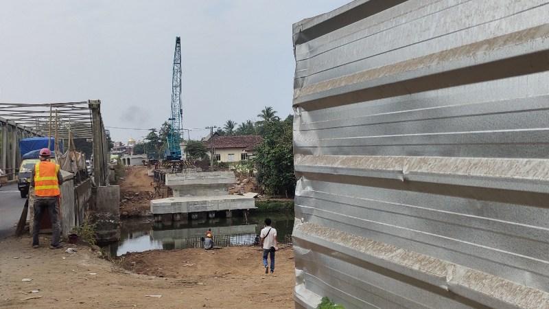 Pembangunan-ulang-Jembatan-Way-Sekampung.jpg